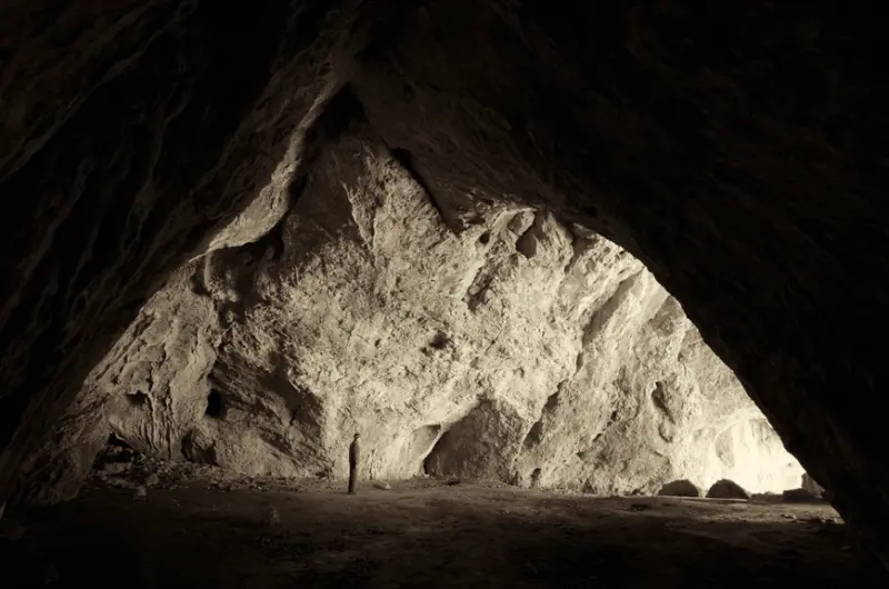 Revelation and the end times article header