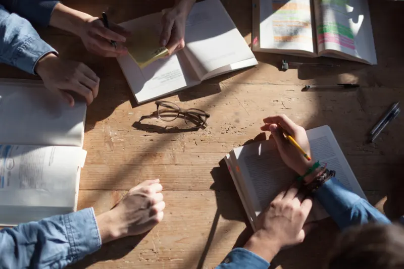 How to study the bible article header