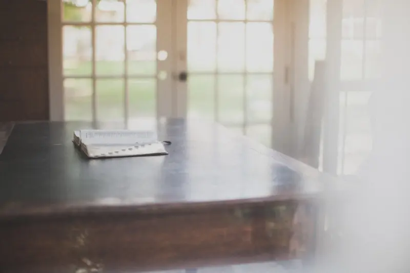 Who wrote the bible article header